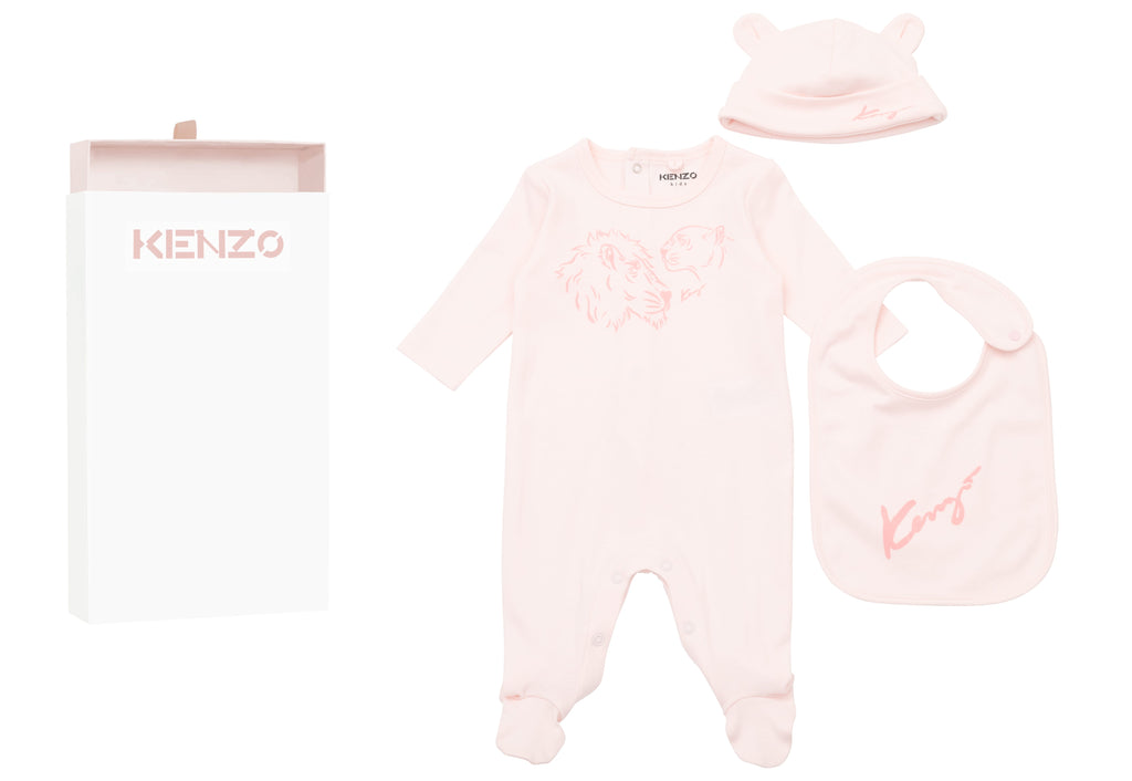 Pyjamas, bib and hat set